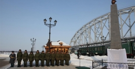 Памятная стела посвящена воинам-первостроителям Транссиба Пресс-служба ДВЖД